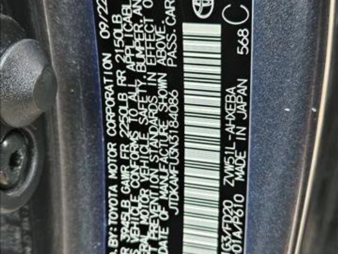 Used 2022 Toyota Prius LE FWD image 19