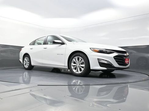 Used 2024 Chevrolet Malibu LT FWD image 32