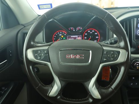 Used 2015 GMC Canyon SLT w/ Driver Alert Package image 5