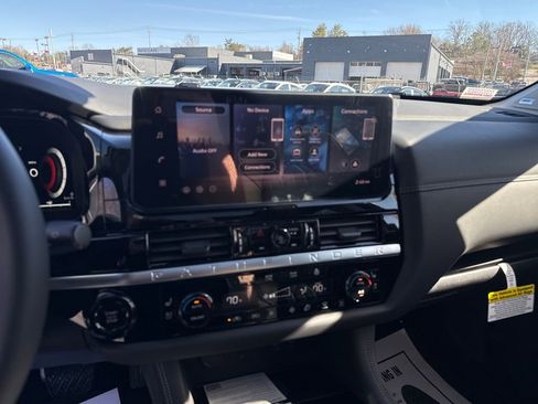 New 2026 Nissan Pathfinder Platinum w/ Cargo Package FWD image 17