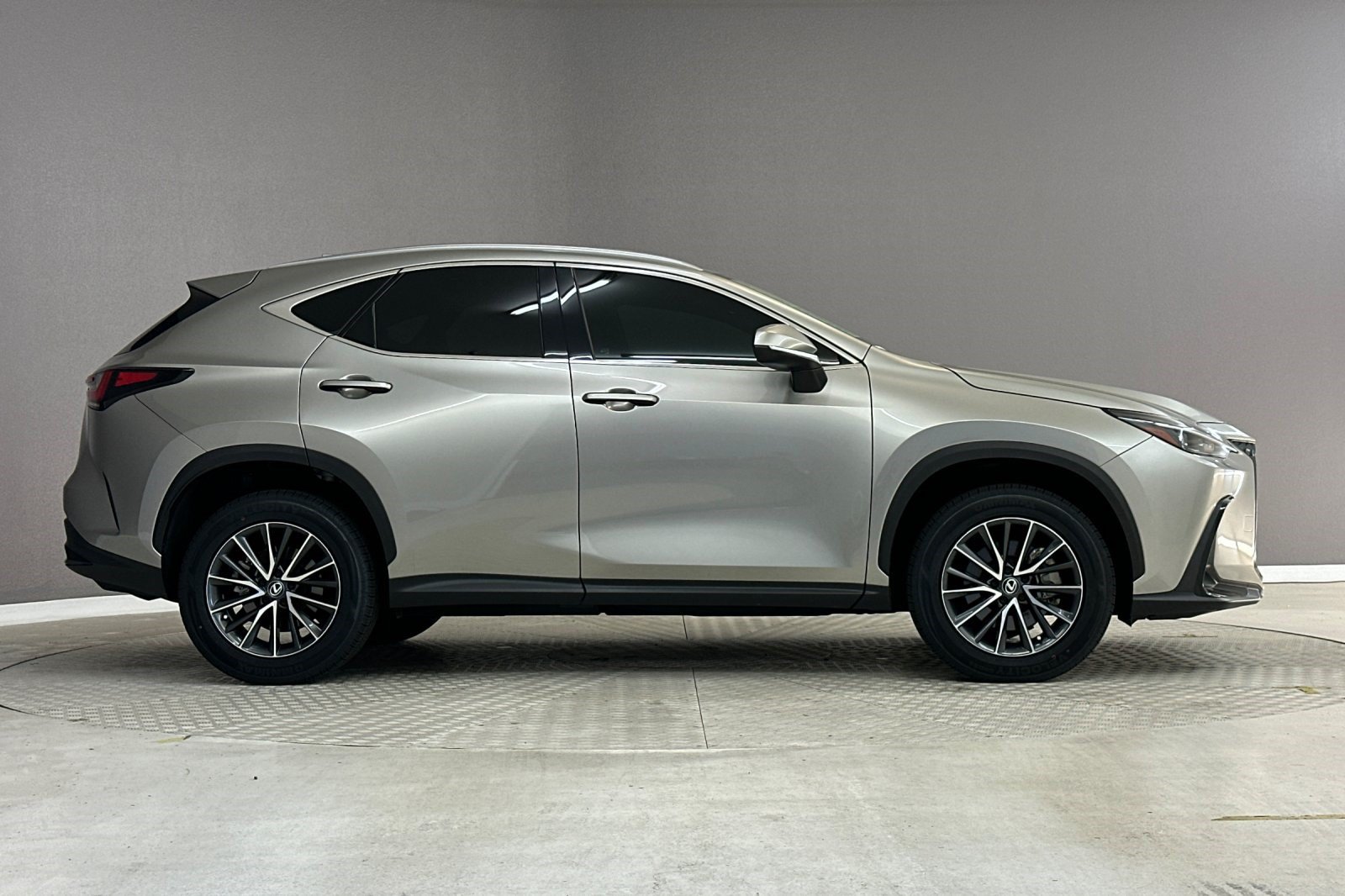 Used 2024 Lexus NX 350 AWD w/ Cold Area Package image 8