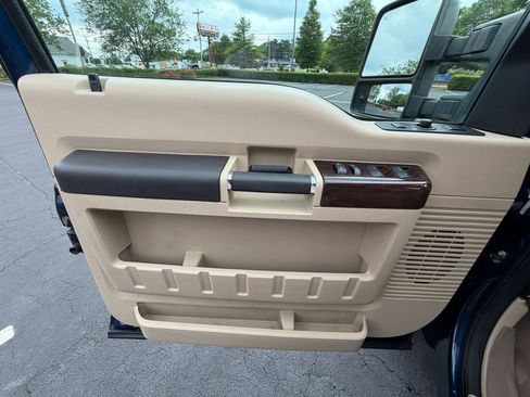 Used 2008 Ford F350 Lariat AWD/4WD image 16
