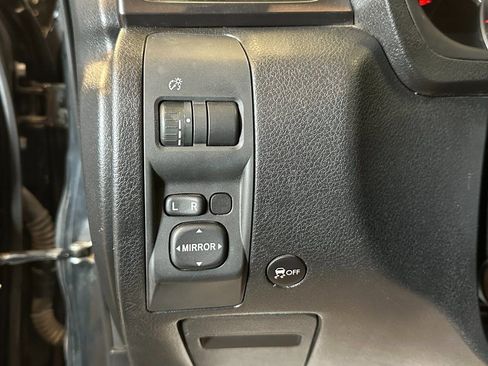 Used 2011 Subaru Impreza WRX Premium image 17