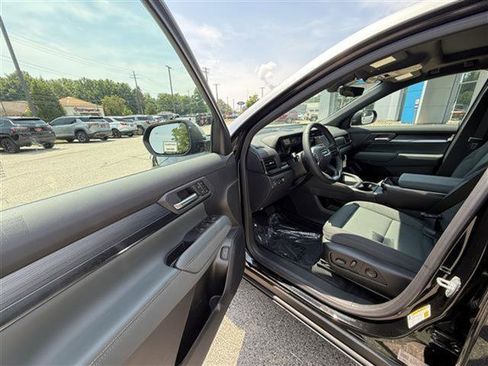 New 2026 GMC Terrain AT4 w/ Convenience Package III image 11