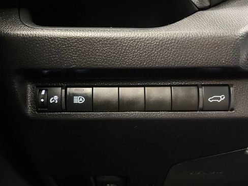 Certified 2025 Toyota RAV4 XLE w/ Convenience Package image 28