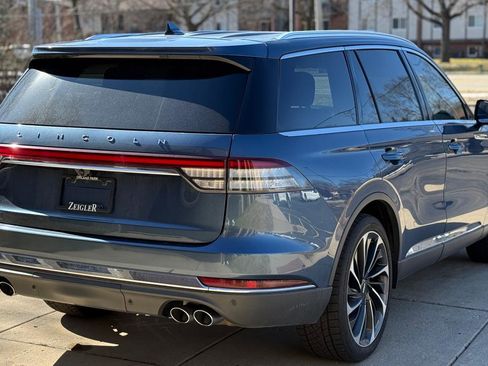 Used 2020 Lincoln Aviator Reserve w/ Equipment Group 202A image 7