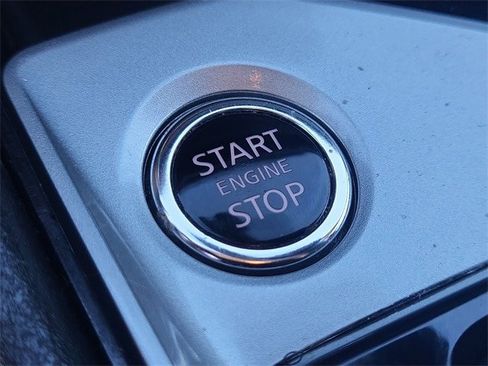 Certified 2024 Nissan Altima 2.5 SV image 19