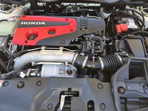 Used 2019 Honda Civic Type R image 30