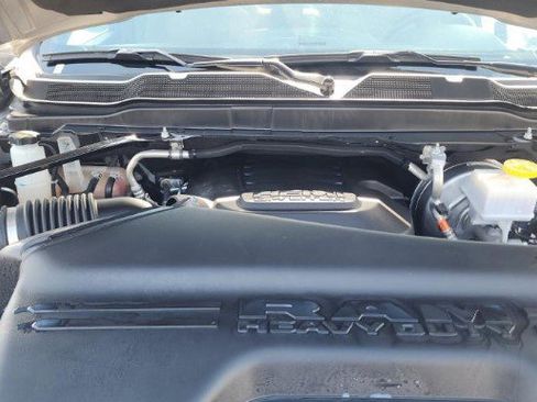 Used 2024 RAM 2500 Big Horn w/ Bed Utility Group image 12