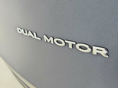 Used 2023 Tesla Model Y Long Range image 16