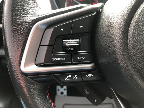 Used 2021 Subaru Impreza 2.0i Sport image 34