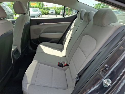 Used 2020 Hyundai Elantra Value Edition FWD image 10