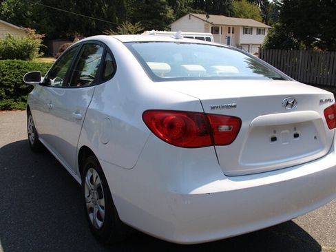 Used 2009 Hyundai Elantra GLS w/ Popular Equipment Pkg 2 FWD image 4