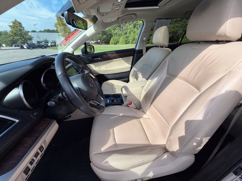 Used 2019 Subaru Outback 2.5i Limited w/ Popular Package #2 AWD/4WD image 11