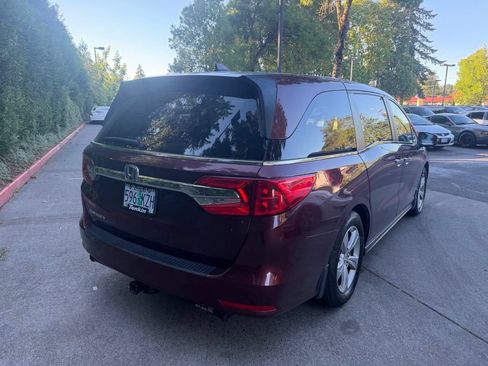 Used 2018 Honda Odyssey EX-L image 2