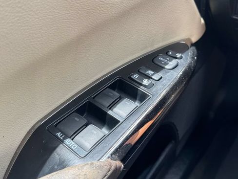 Used 2014 Toyota Avalon XLE Premium FWD image 24