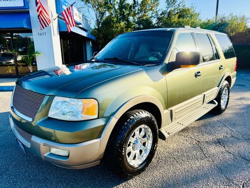 Used 2004 Ford Expedition Eddie Bauer image 34