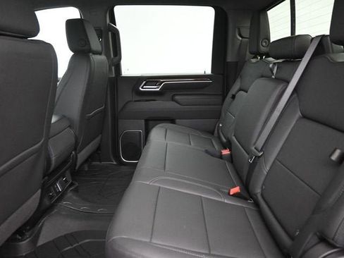 New 2026 Chevrolet Silverado 3500 LT image 18