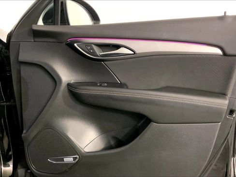 Used 2025 Buick Envision Sport Touring image 25