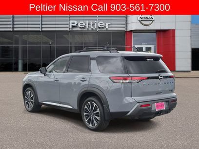 Used 2026 Nissan Pathfinder Platinum w/ Cargo Package