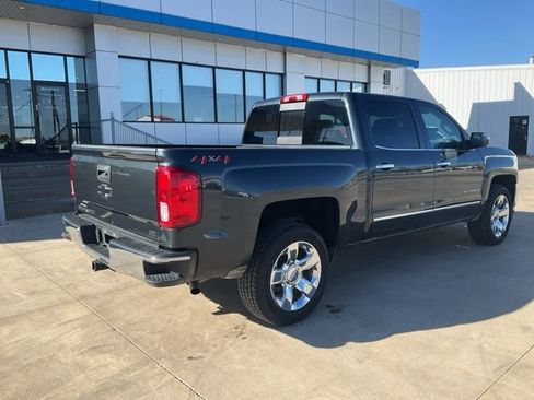 Used 2018 Chevrolet Silverado 1500 LTZ w/ Sport Package AWD/4WD image 37