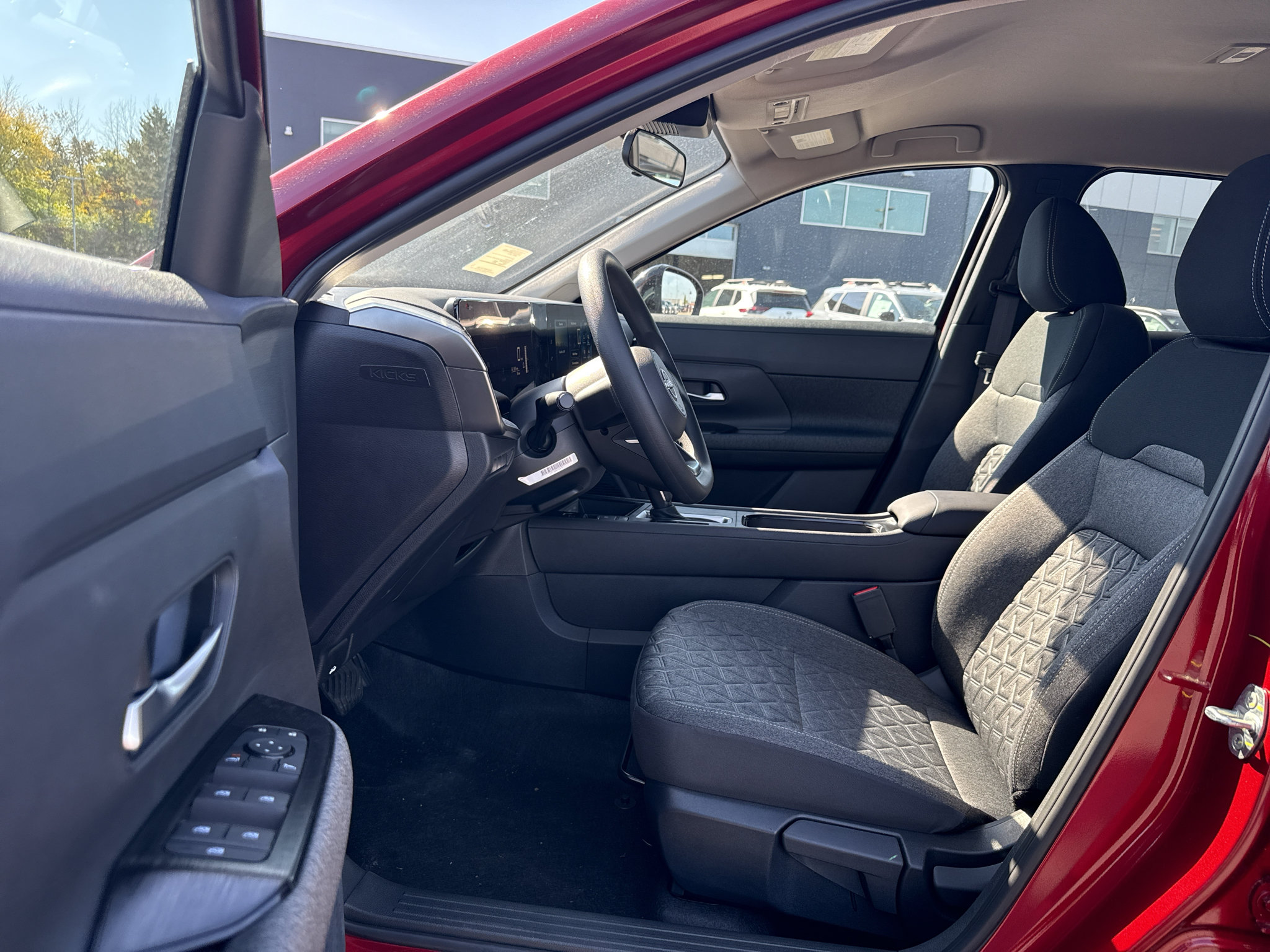 New 2027 Nissan Kicks SV AWD/4WD image 4