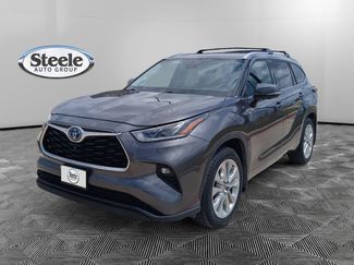 Used 2024 Toyota Highlander Limited FWD video 1
