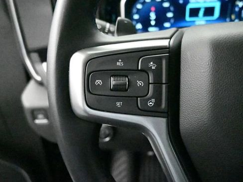 Used 2025 Chevrolet Silverado 1500 LTZ AWD/4WD image 19
