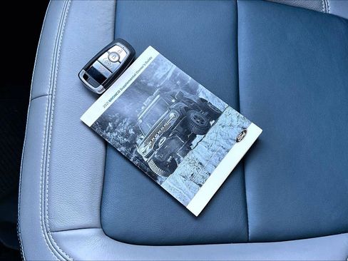 Certified 2021 Ford Bronco Outer Banks image 14