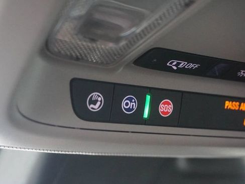 Used 2024 Chevrolet Malibu LT FWD image 21
