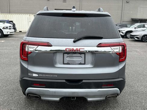 Used 2021 GMC Acadia SLT w/ Technology Package FWD image 7