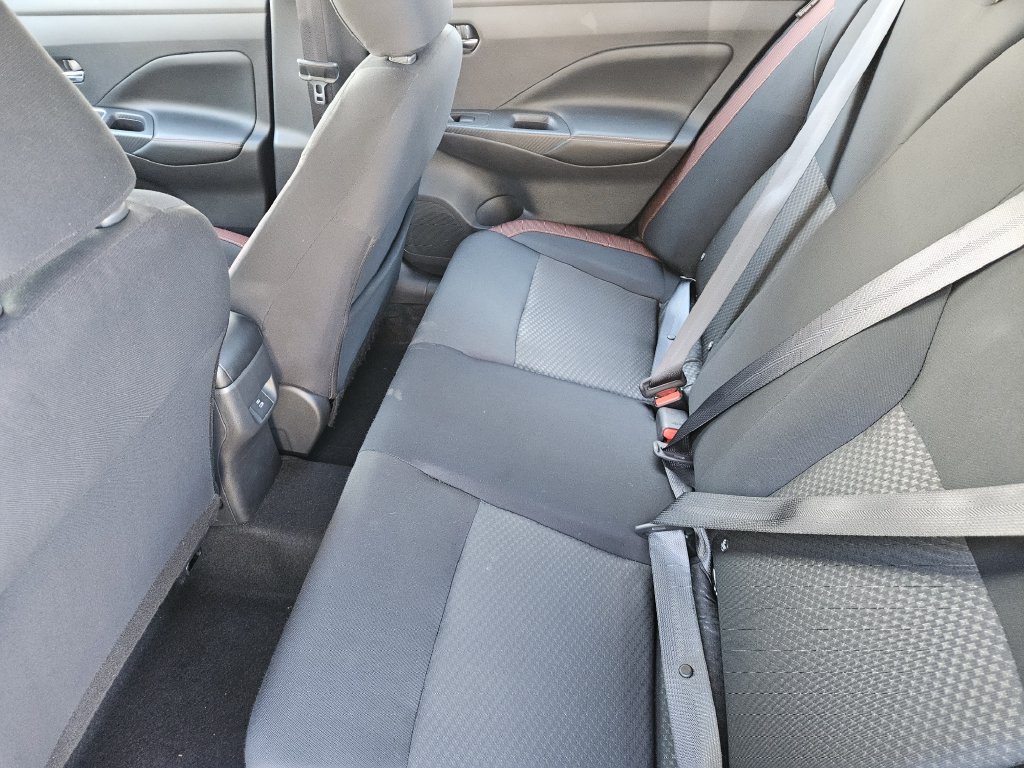 Used 2025 Nissan Versa SR w/ Trunk Package FWD image 18