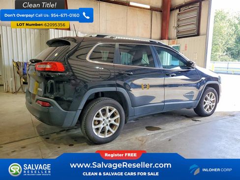 Used 2018 Jeep Cherokee Latitude Plus FWD image 4