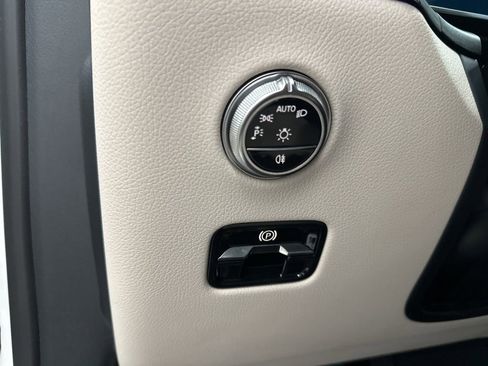 New 2026 Mercedes-Benz GLC 300 image 18