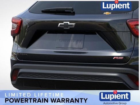New 2026 Chevrolet Trax RS image 15