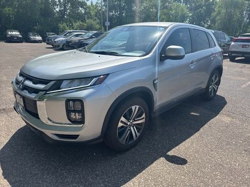 Used 2026 Mitsubishi Outlander Sport ES AWD/4WD image 4