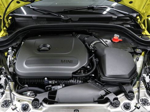 New 2026 MINI Cooper 2-Door Hardtop image 27