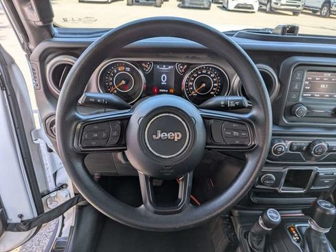 Used 2021 Jeep Wrangler Sport AWD/4WD image 15