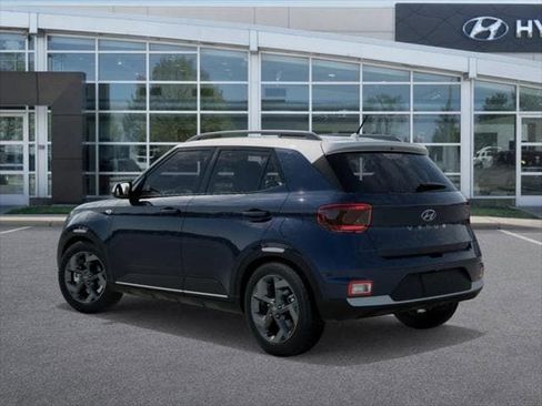 New 2025 Hyundai Venue Limited image 5