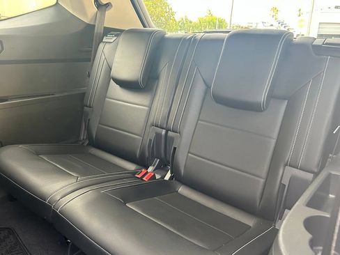 Used 2022 Volkswagen Atlas SE FWD image 37