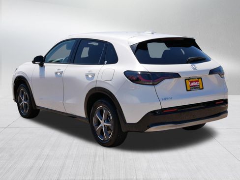 Used 2025 Honda HR-V EX-L image 5