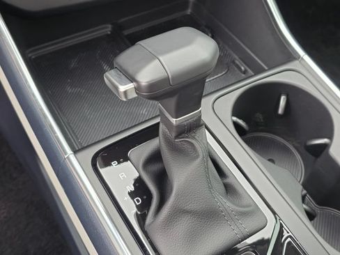 Certified 2025 Kia Carnival SX Prestige FWD image 31