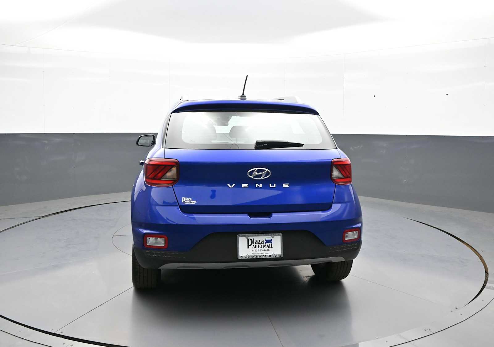 Certified 2023 Hyundai Venue SEL w/ Cargo Package FWD image 7
