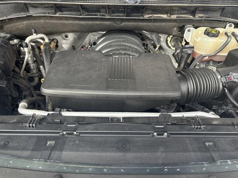 Used 2021 GMC Yukon Denali w/ Denali Premium Package image 34