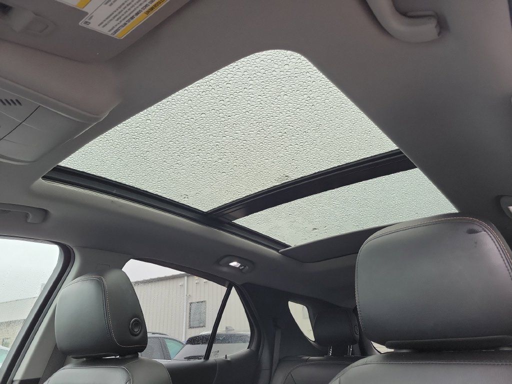Used 2020 Chevrolet Equinox Premier AWD/4WD image 38