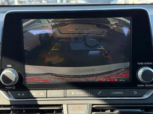 New 2025 Nissan Altima 2.5 SR image 29