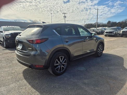 Used 2018 MAZDA CX-5 Touring image 5