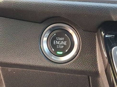 Used 2026 Chevrolet Traverse LT AWD/4WD image 23
