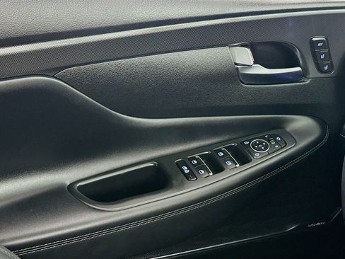 Used 2022 Hyundai Santa Fe Limited image 14