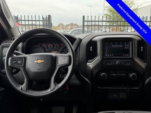 Used 2020 Chevrolet Silverado 1500 Custom w/ Custom Value Package image 7